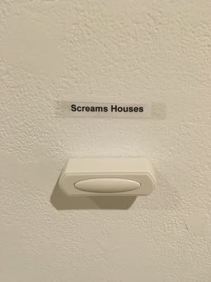 Doorbell labelled Screams Houses, 8 April 2016.