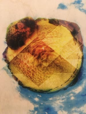 Work from Serendipia: yellow disc, 2016.