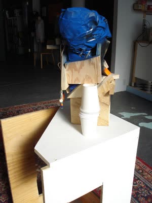 Pete Corrie, Totem, sculpture.