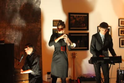 White Lamb playing live, 18 April 2012.